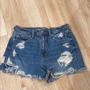 Women’s AE jean shorts - size 6